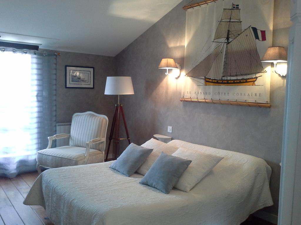 Le Logis Du Four Bed & Breakfast Soudan  Exterior photo